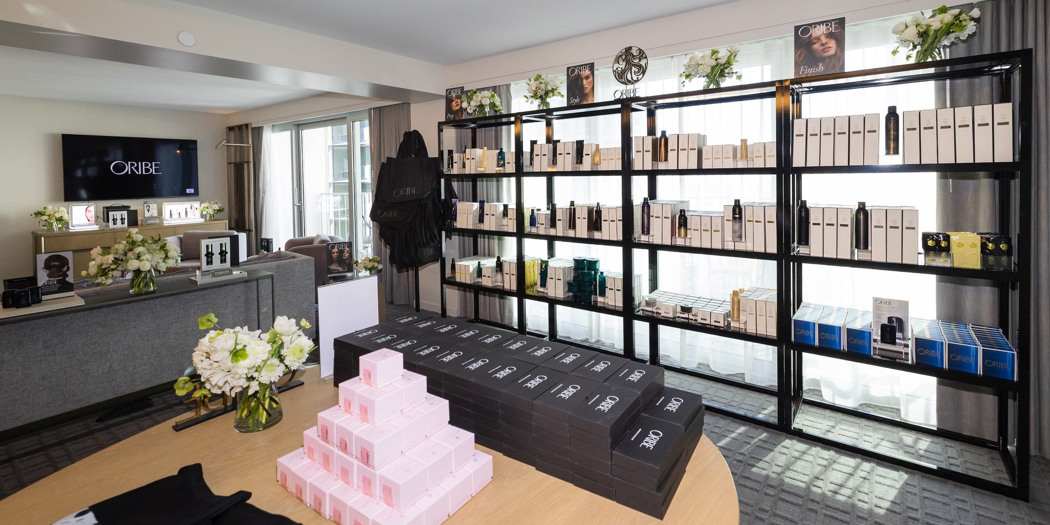 The Red Carpet Beauty Suite We’re Still Talking About