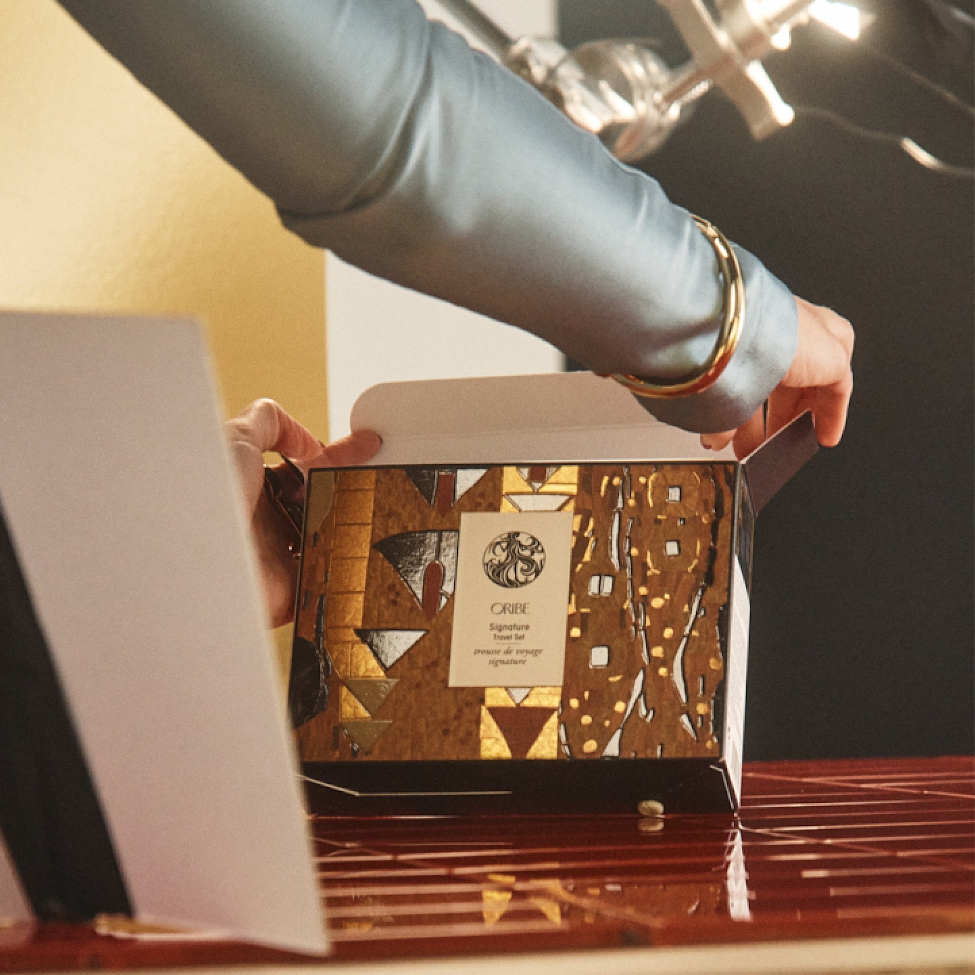 Signature Travel Set – Oribe Hair Care